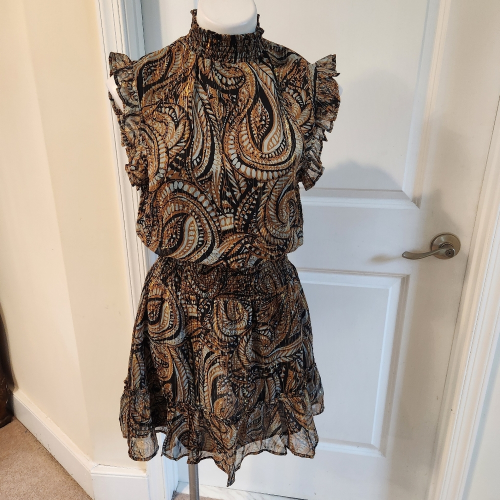 Elan New Dress Medium